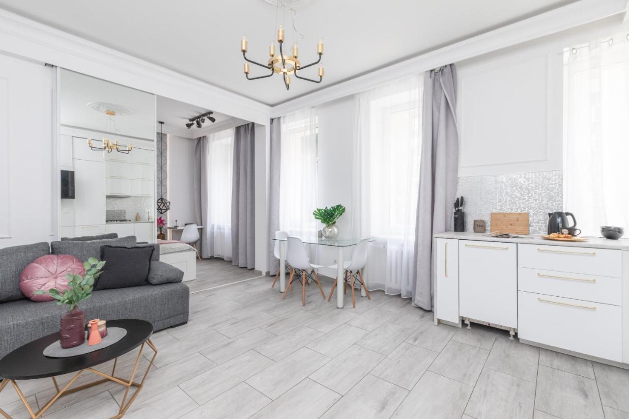 Superapart Chmielna 73A, City Center Варшава Екстериор снимка